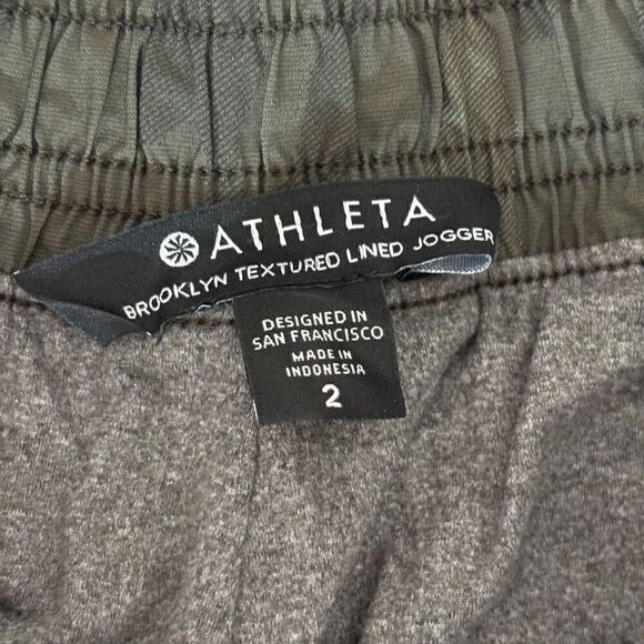 Athleta Brooklyn Camo Textured Lined Jogger in Olive Camo Luxe size 2 - Picture 6 of 13